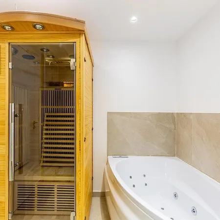 Lavie Maison Balneo Garden Flat Διαμέρισμα Μπορντό