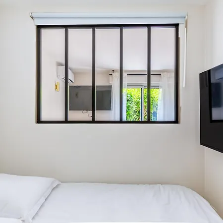 Lavie Maison Balneo Garden Flat Μπορντό