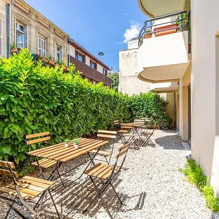 Lavie Maison Balneo Garden Flat Μπορντό