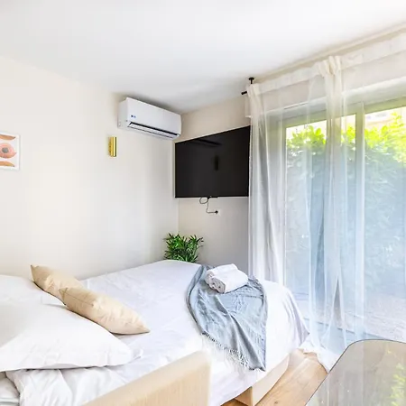 Lavie Maison Balneo Garden Flat Appartement