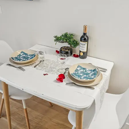 Lavie Maison Balneo Garden Flat *
